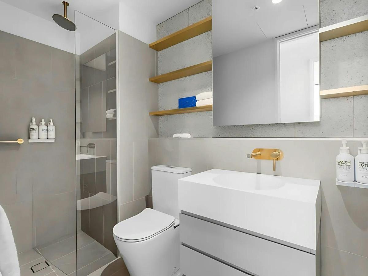 3 Bedroom Bathroom