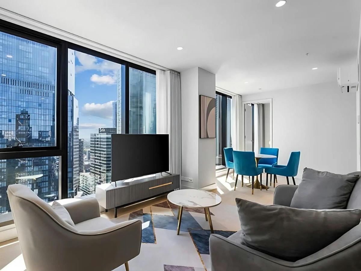 3 Bedroom Living Area