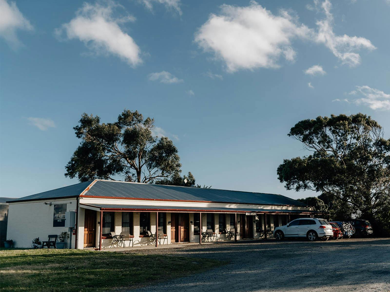 Port Albert Motel