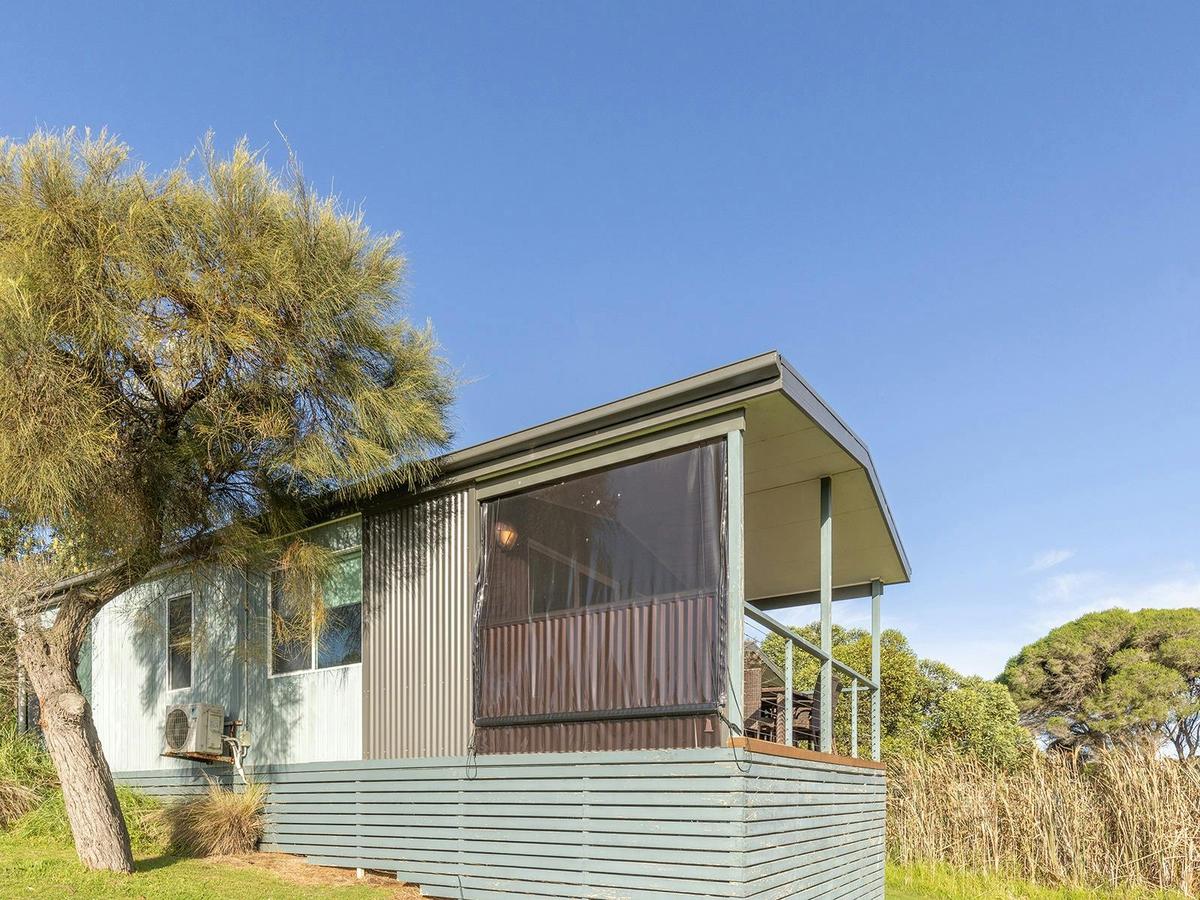 Creekside Villa - Exterior