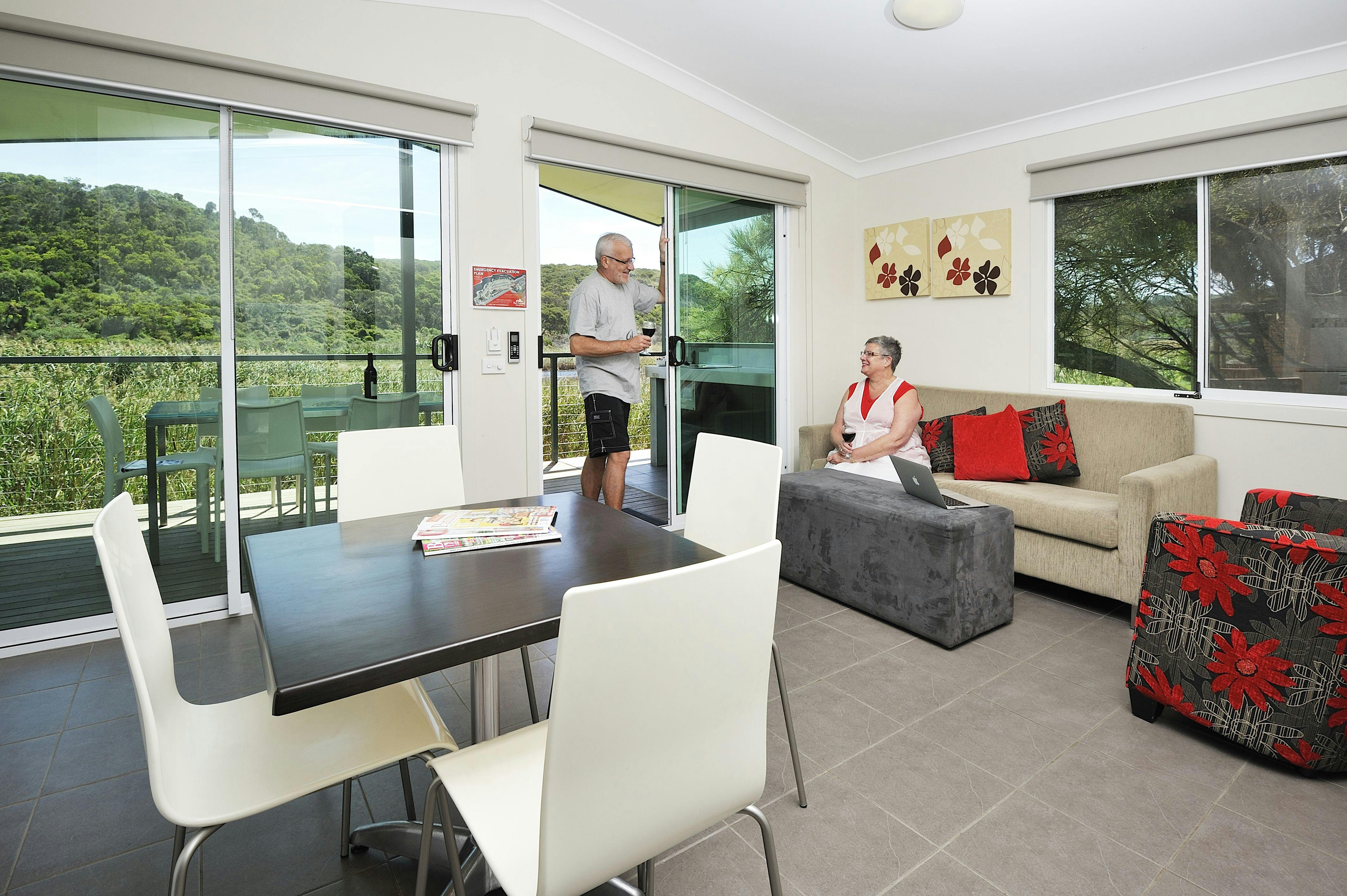 Port Campbell Holiday Park Lounge