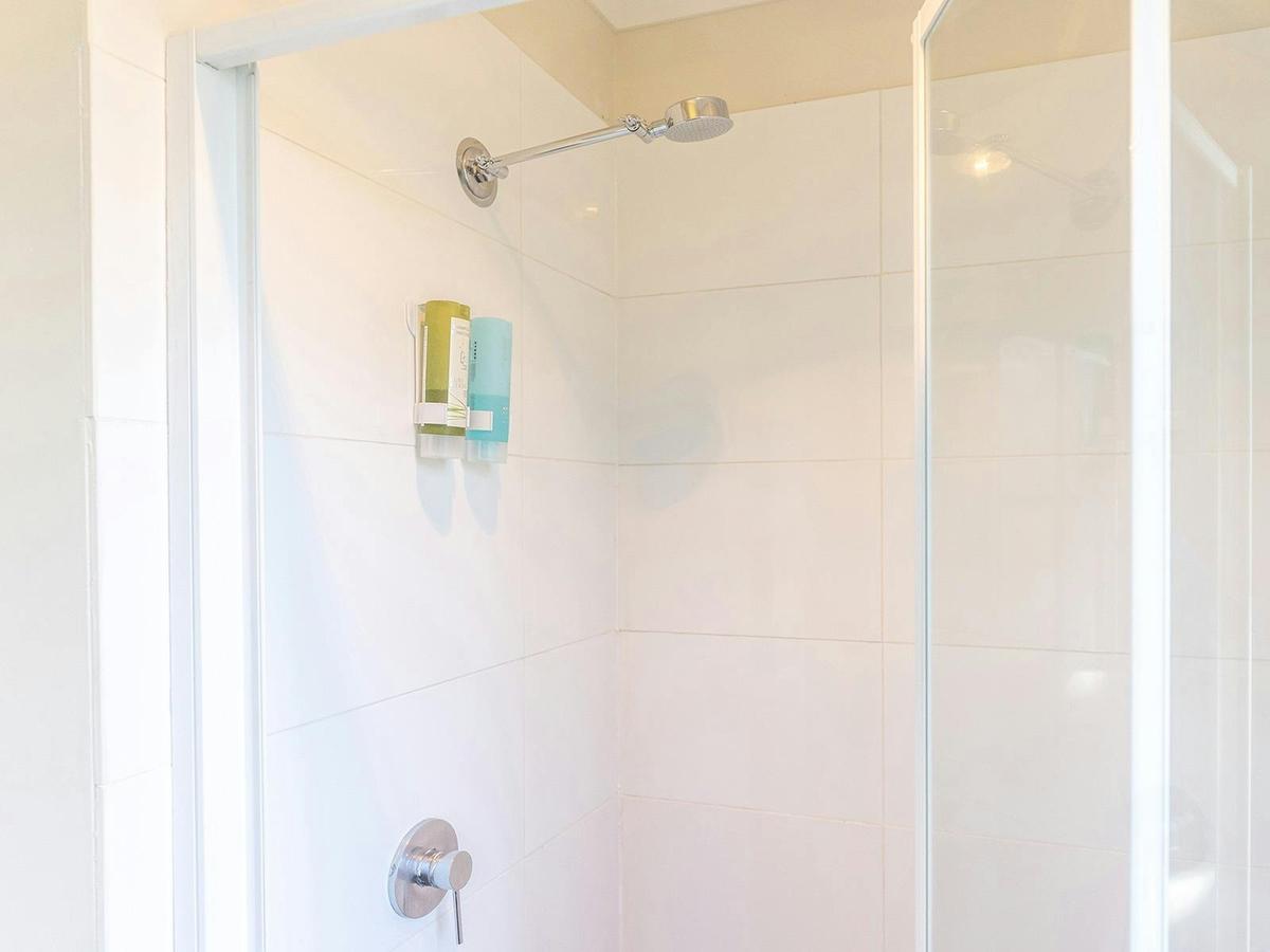 Creekside Villa - Bathroom