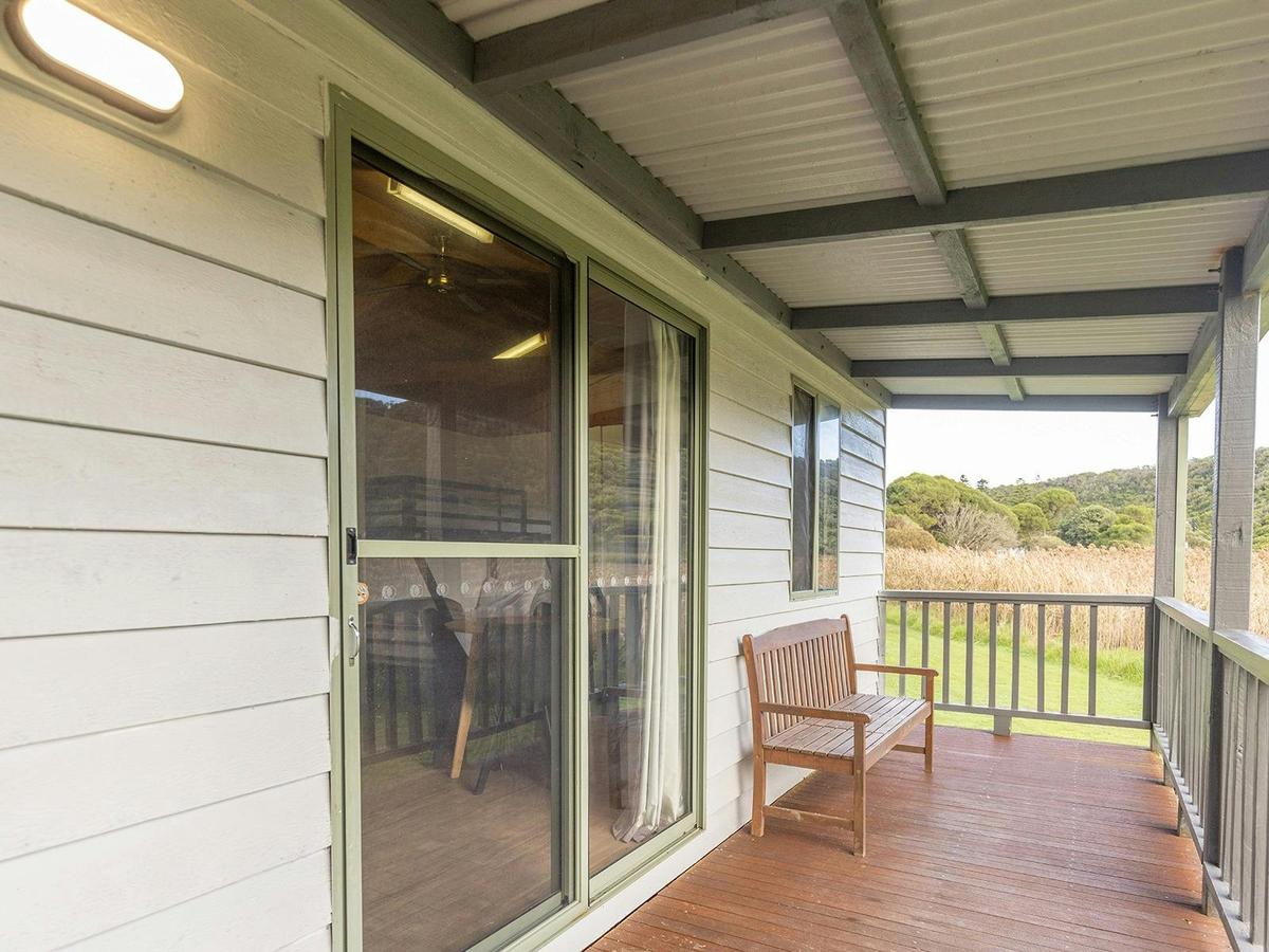 Creekside Cabin - Exterior