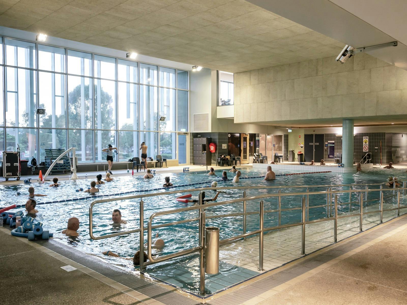 Hydrotherapy Pool, Spa, Sauna and Steam room