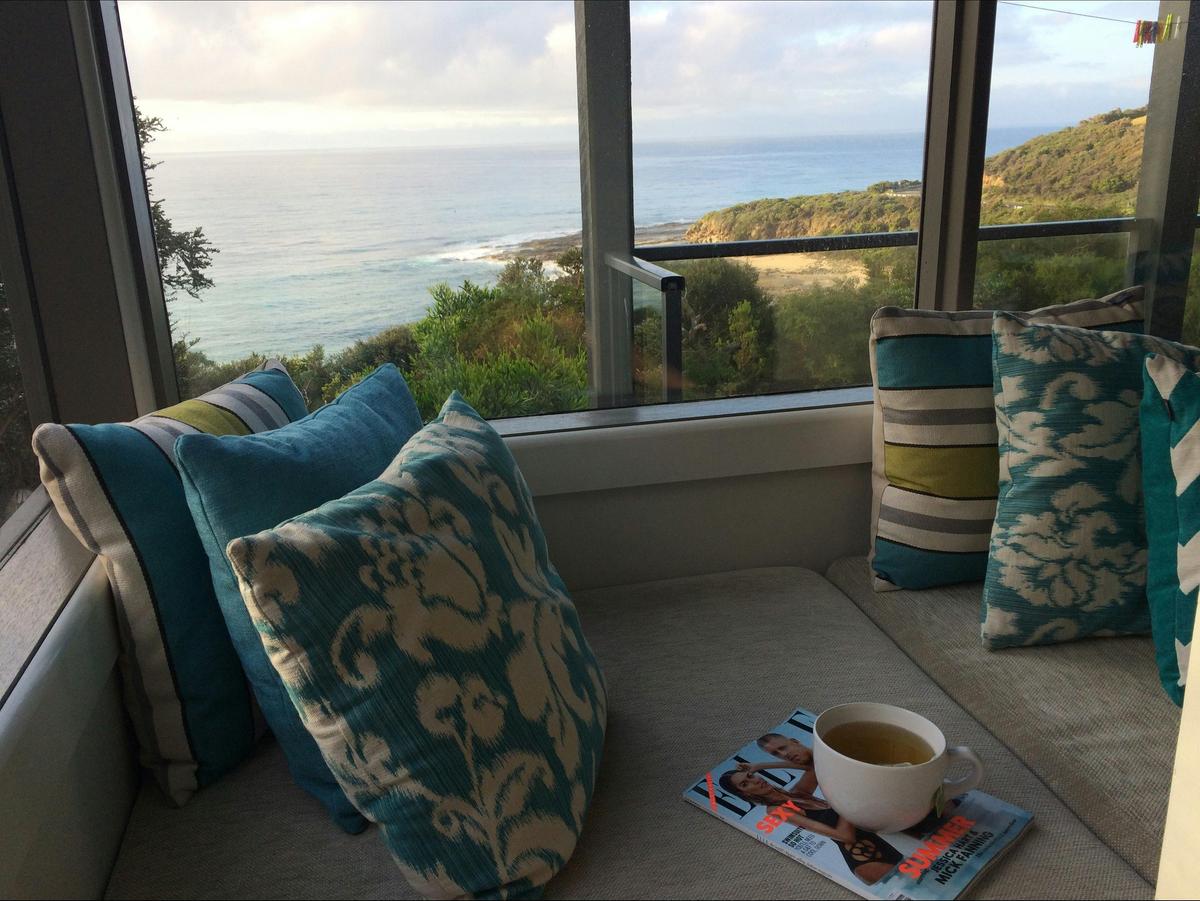 Cottage window seat with a view