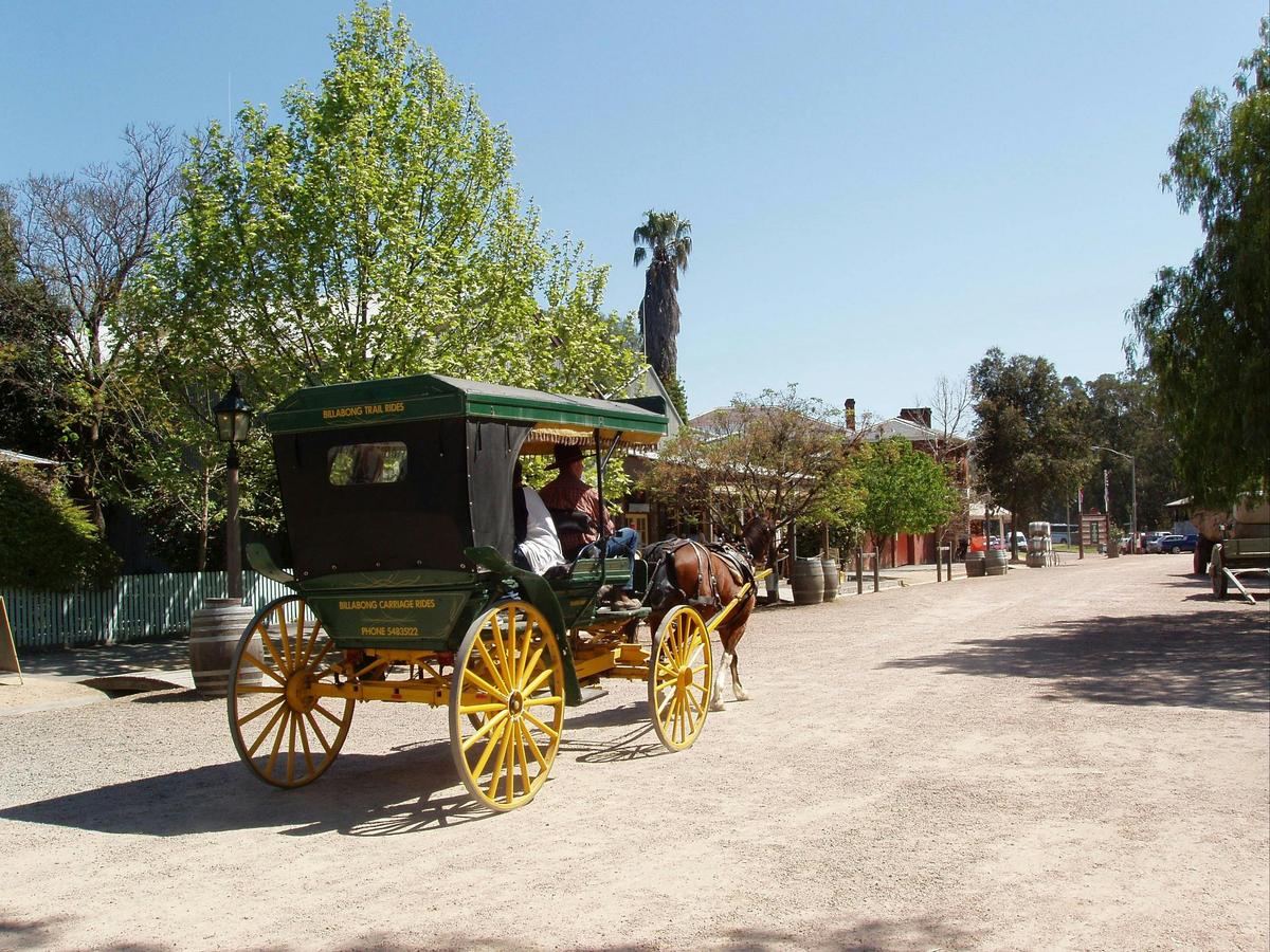 billabong ranch carriage ride
