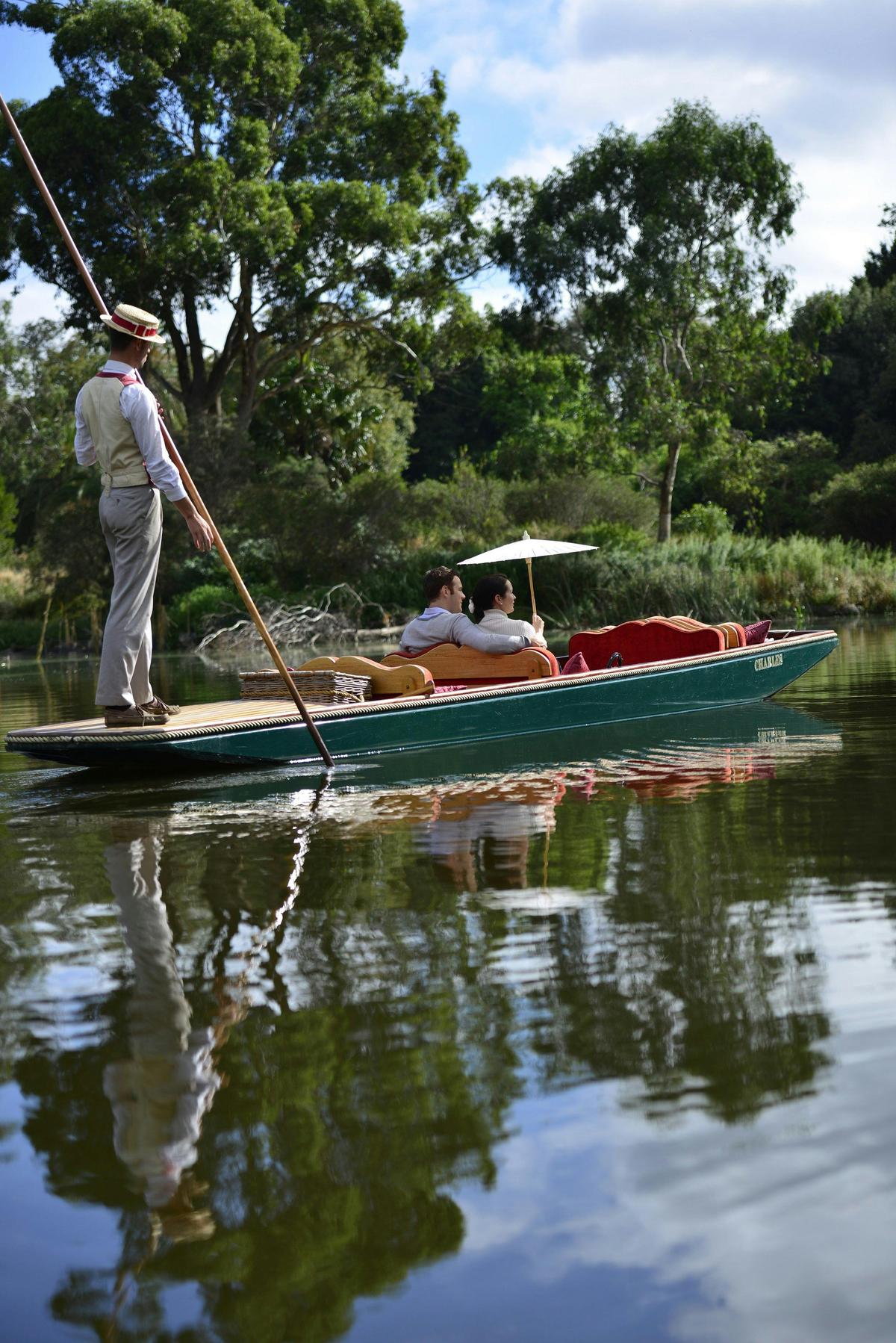 Romantic cruise