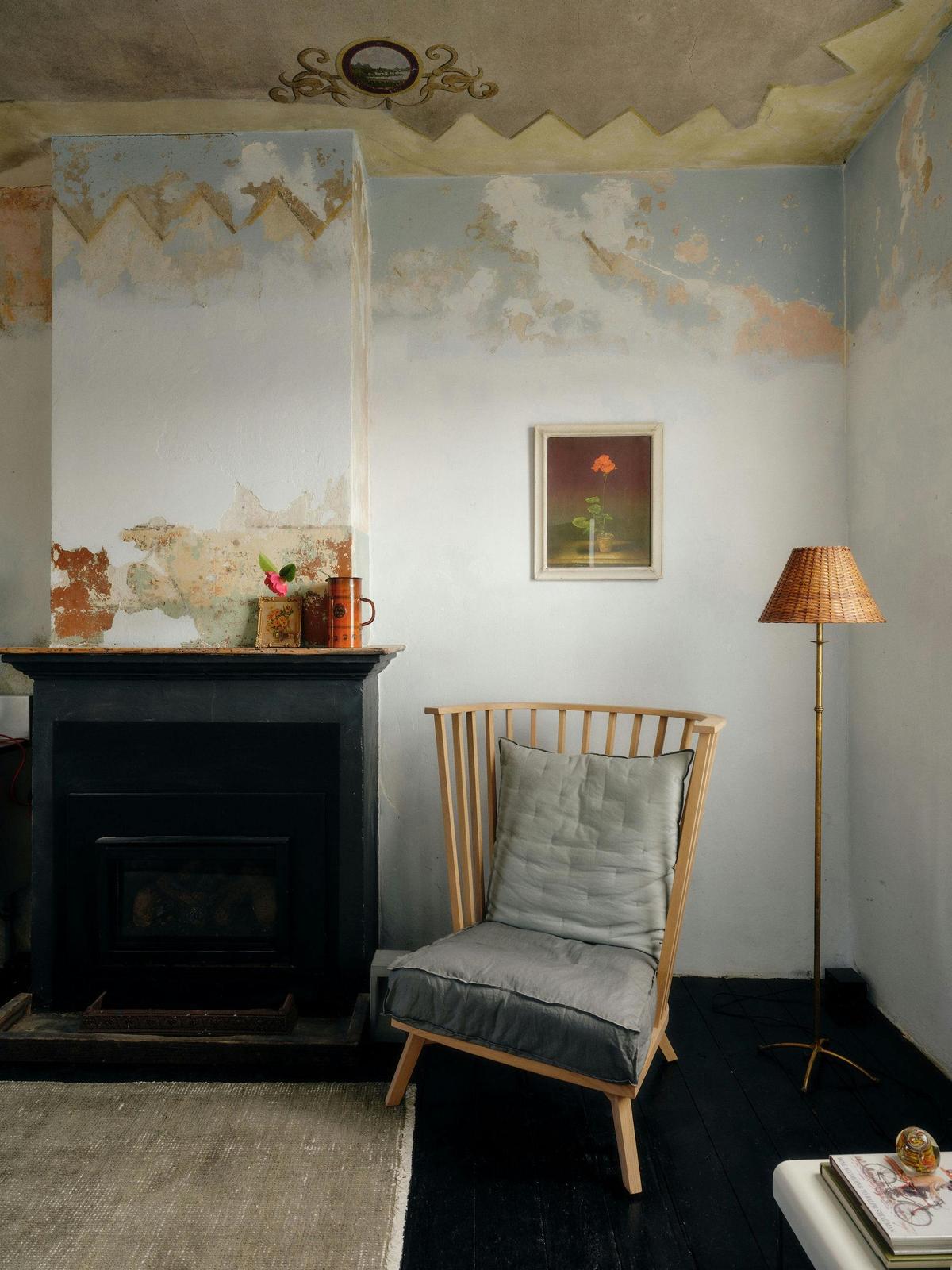 Pietro's Residence - Living area