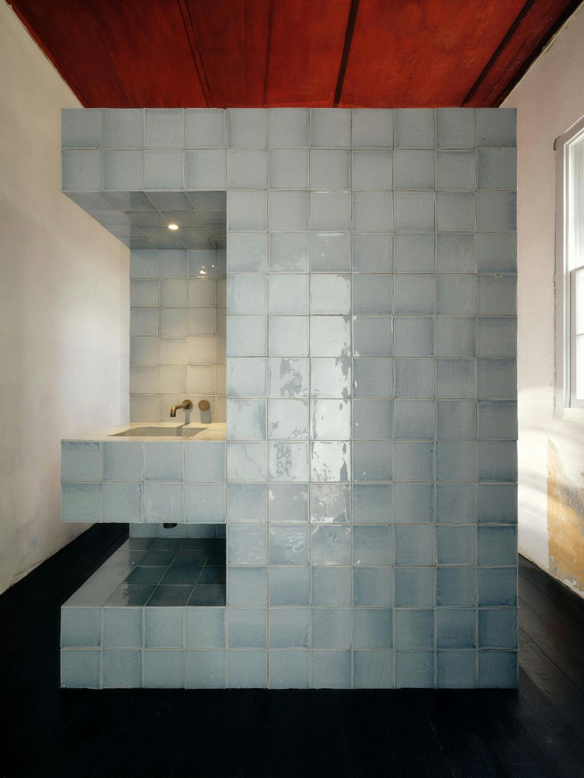 Pietro's Residence - Bathroom 'pod'