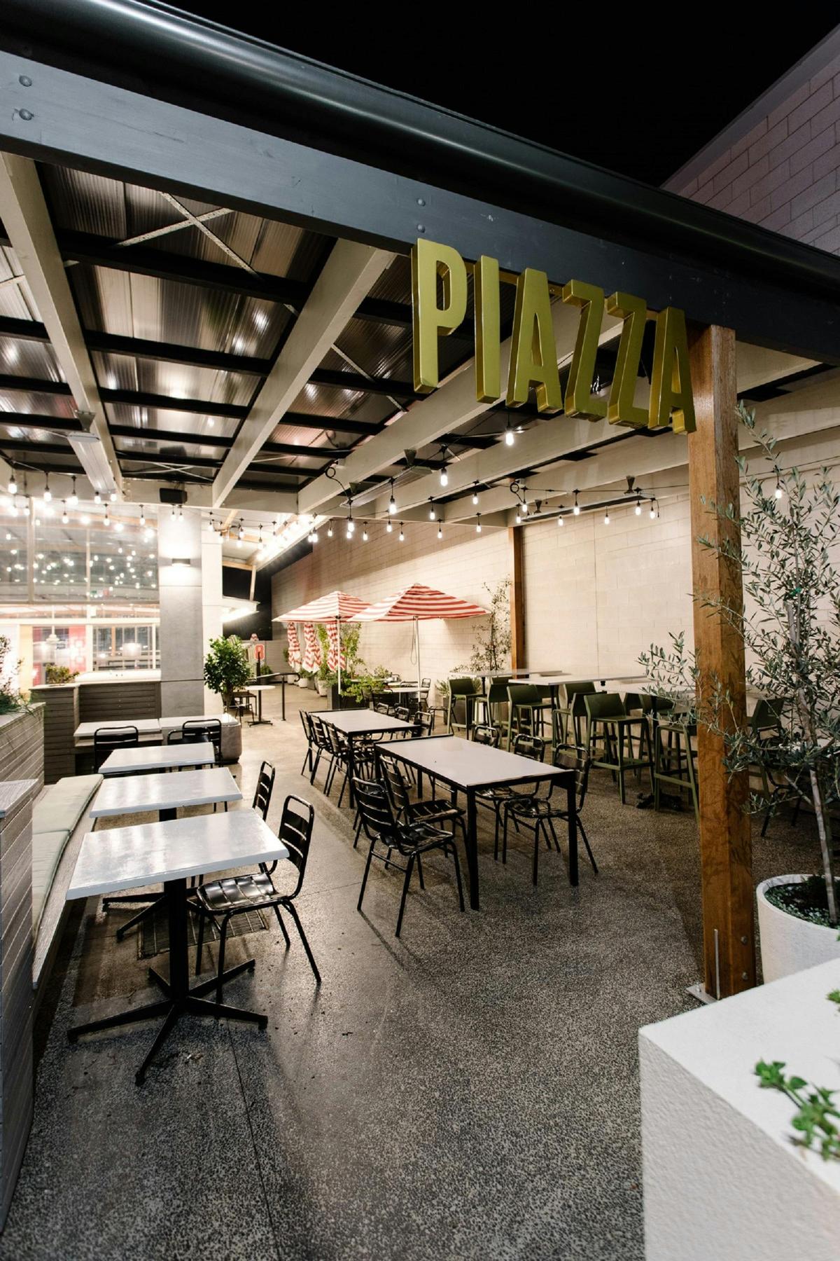 Alfresco dining in Piazza night time