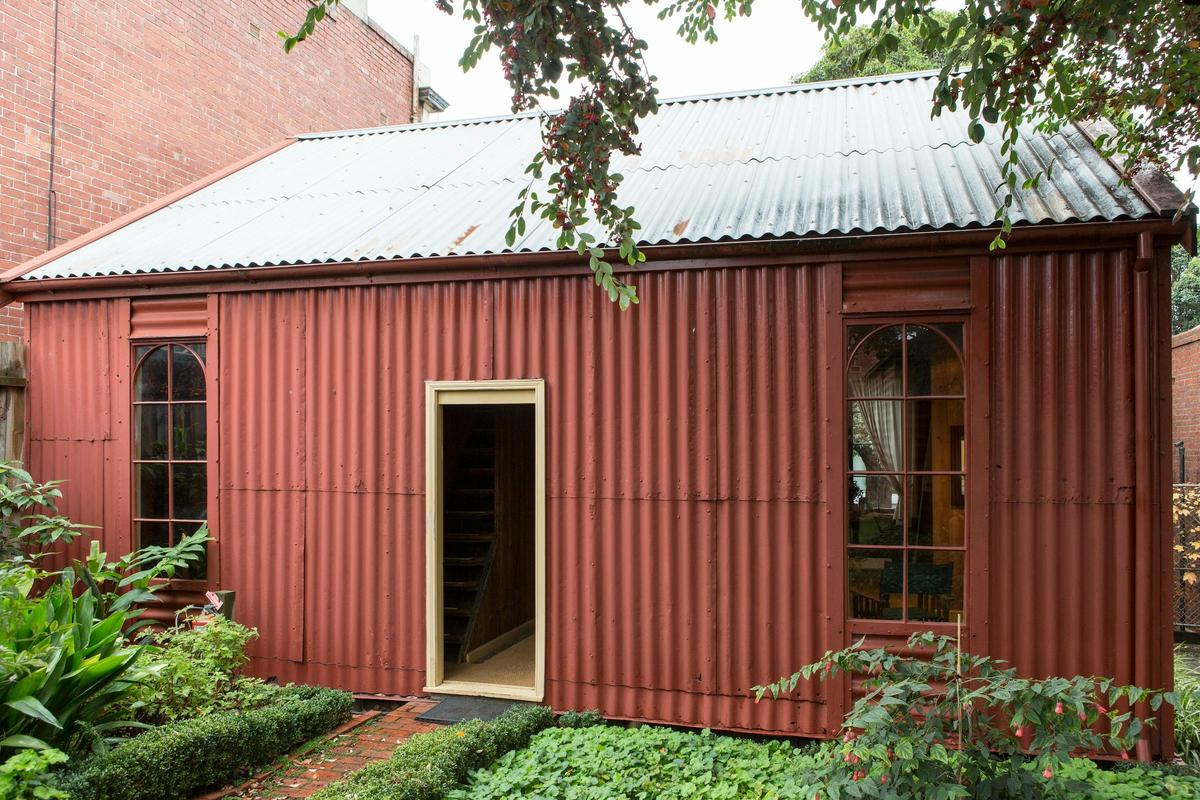 Portable Iron Houses