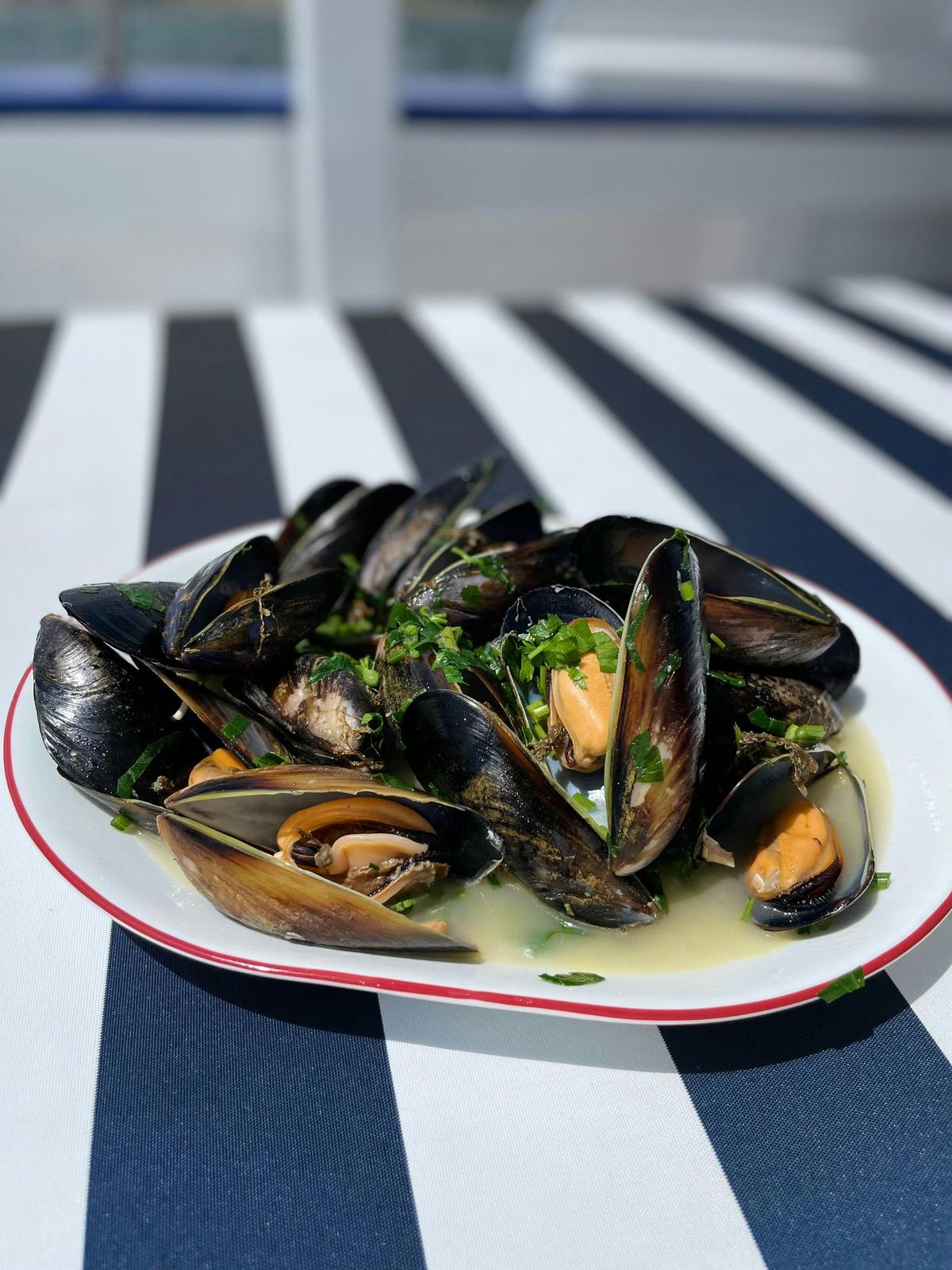 mussel dish