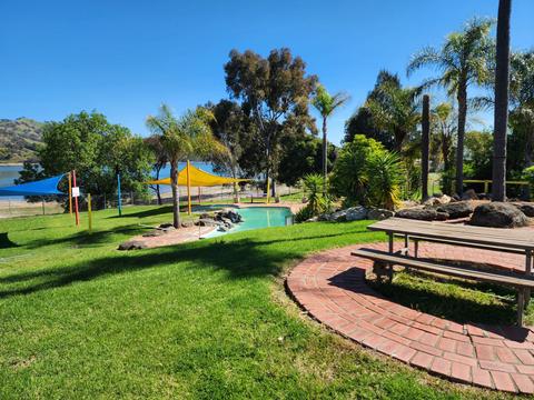 Peppin Point Holiday Park