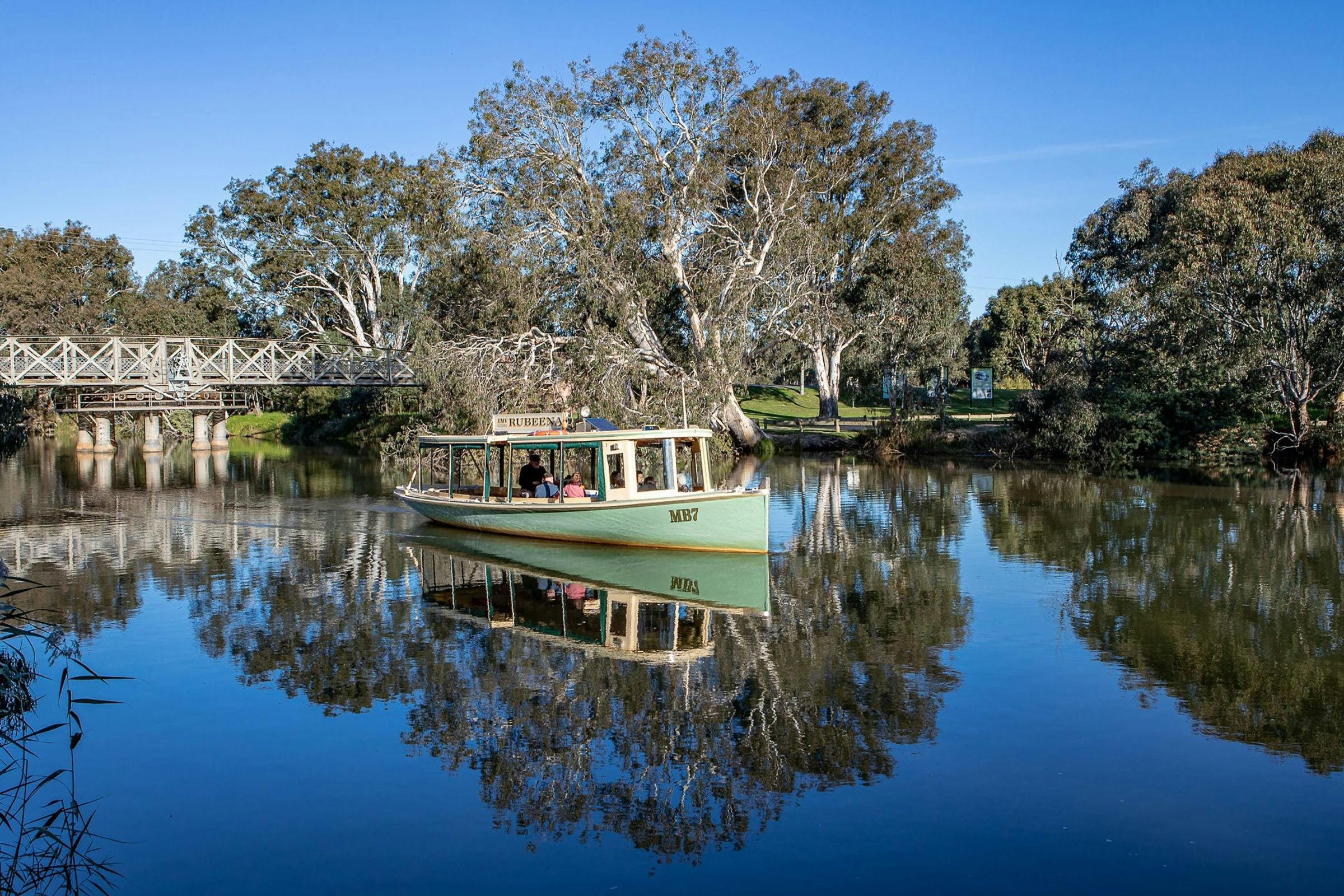 Port of Sale Heritage Cruises