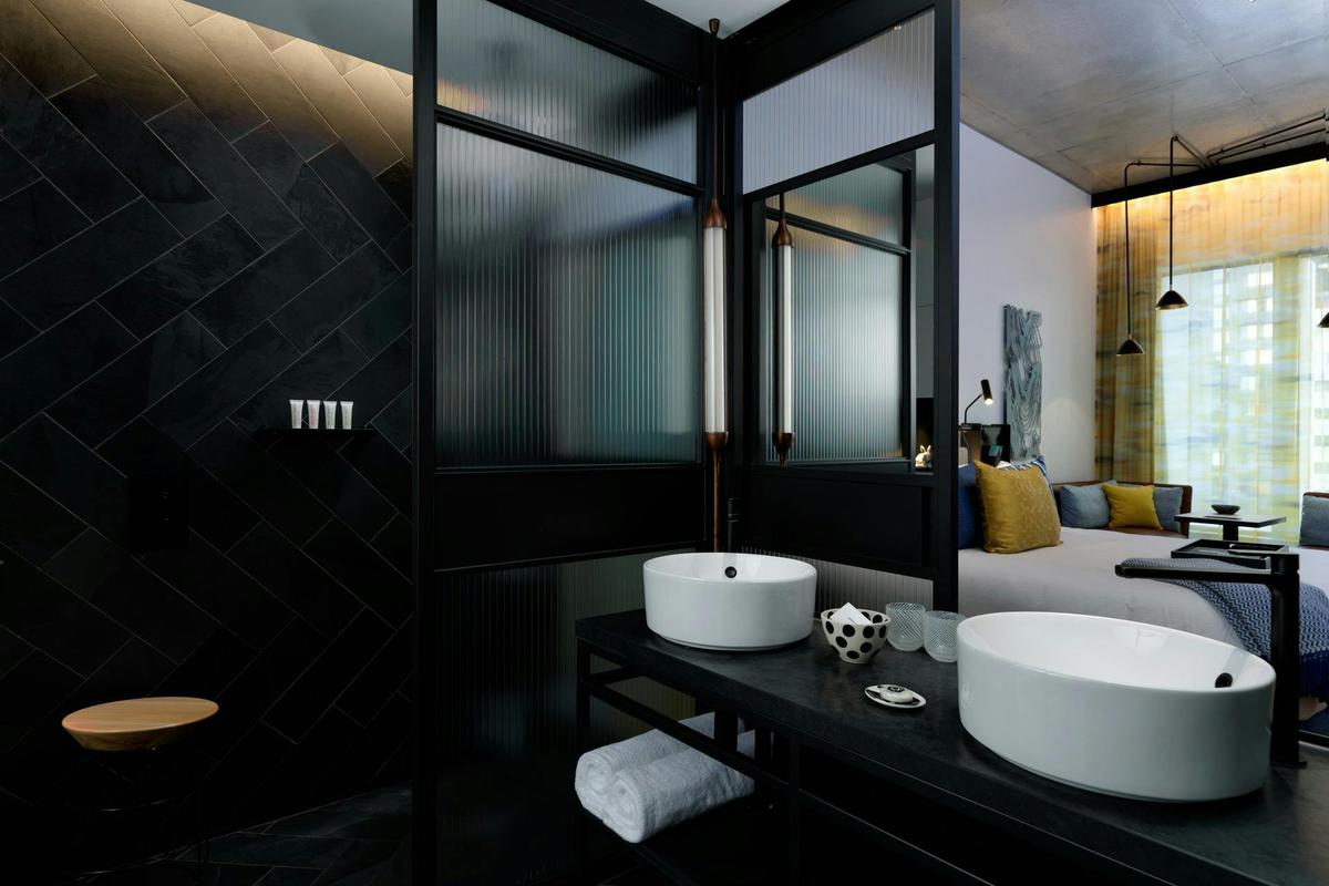 QT Loft King Bathroom