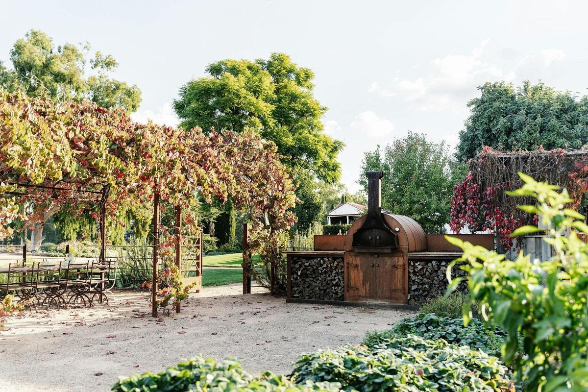 Country garden setting