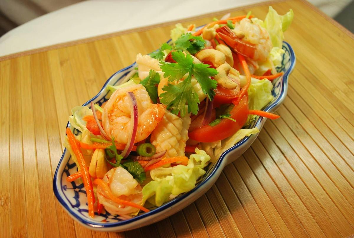 Racha Thai Restaurant Hamilton