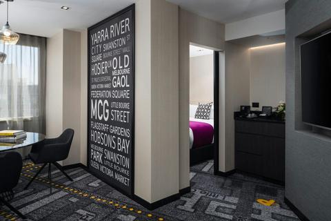 Premium exec room