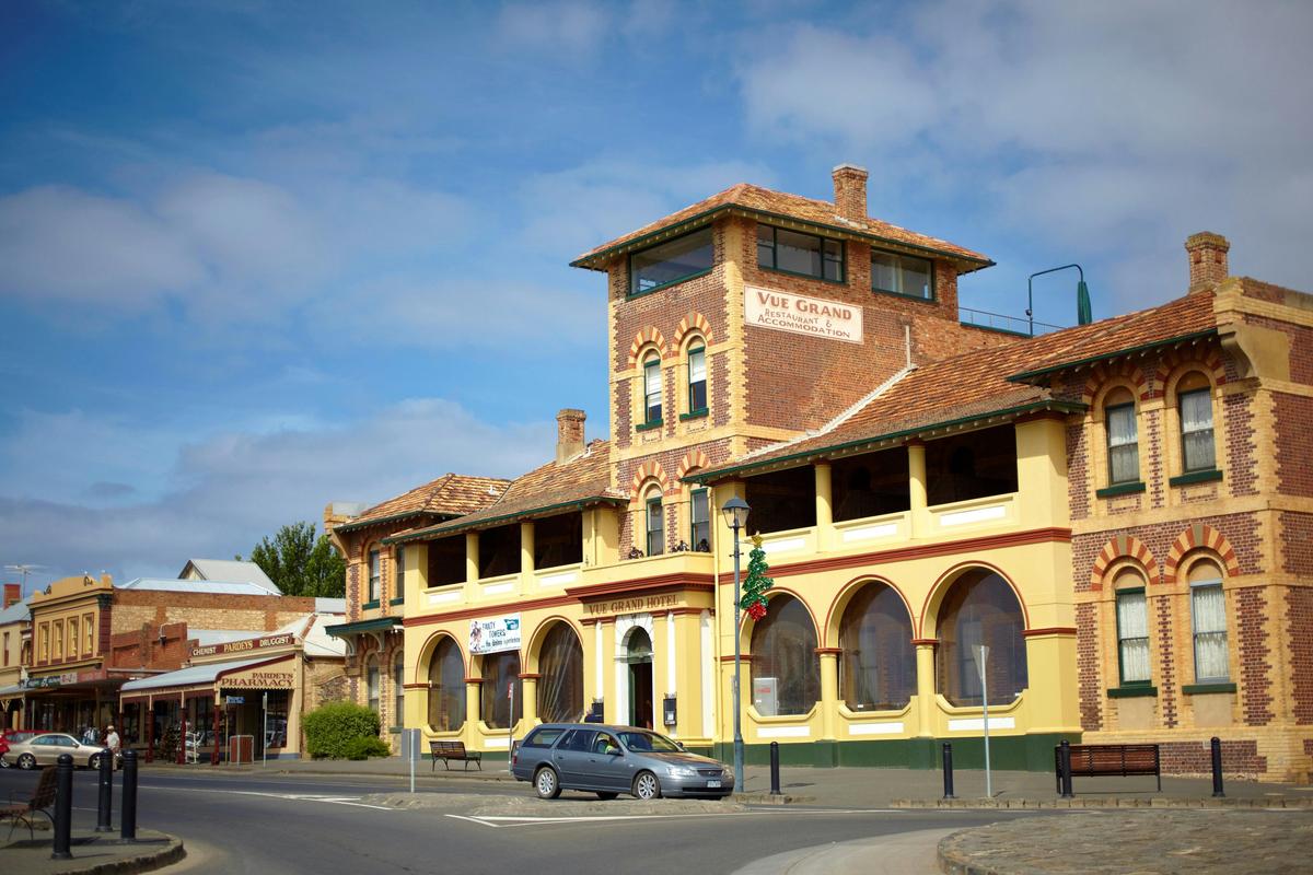 Vue Grand Hotel