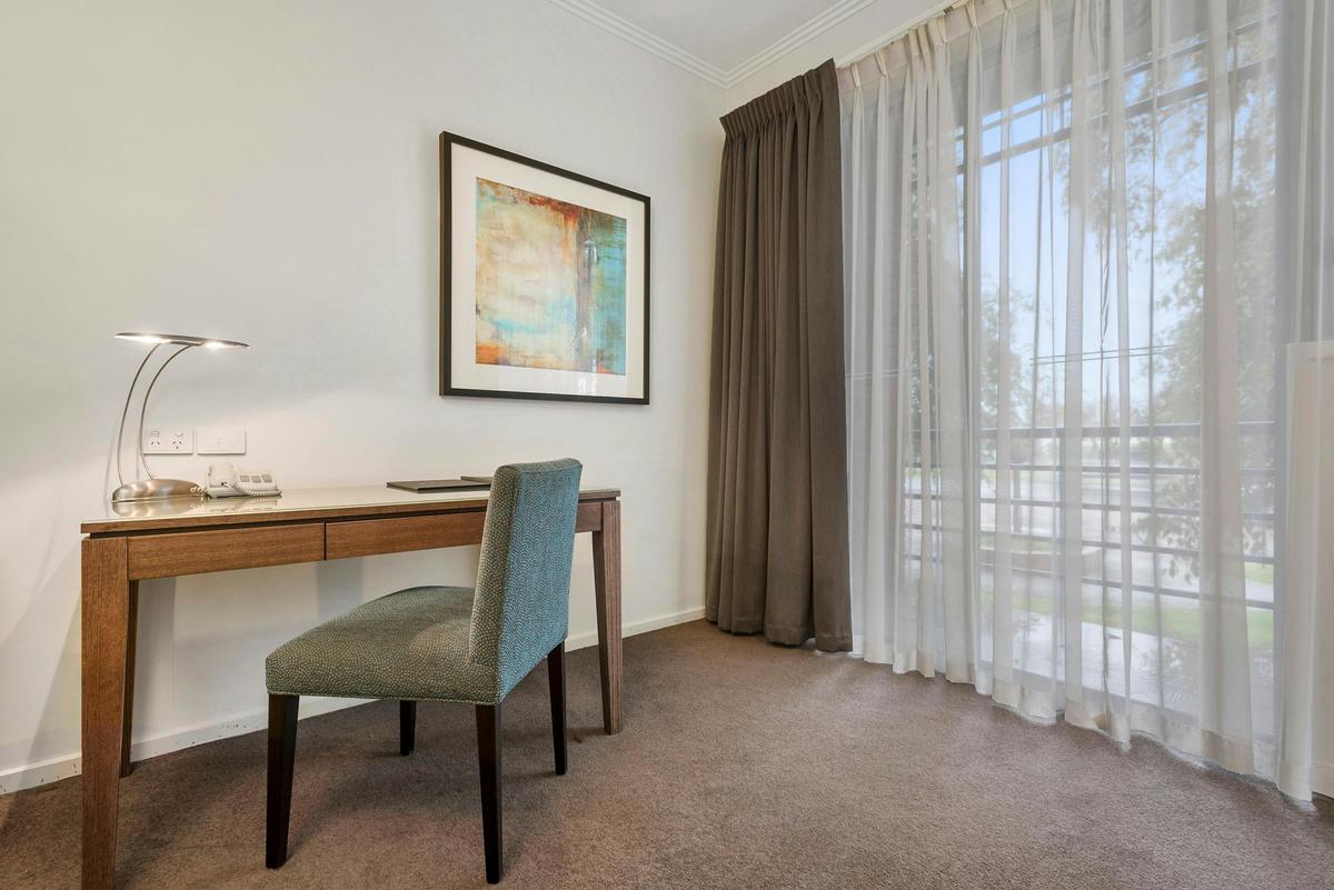 Quality Hotel Wangaratta Gateway, Queen Suite