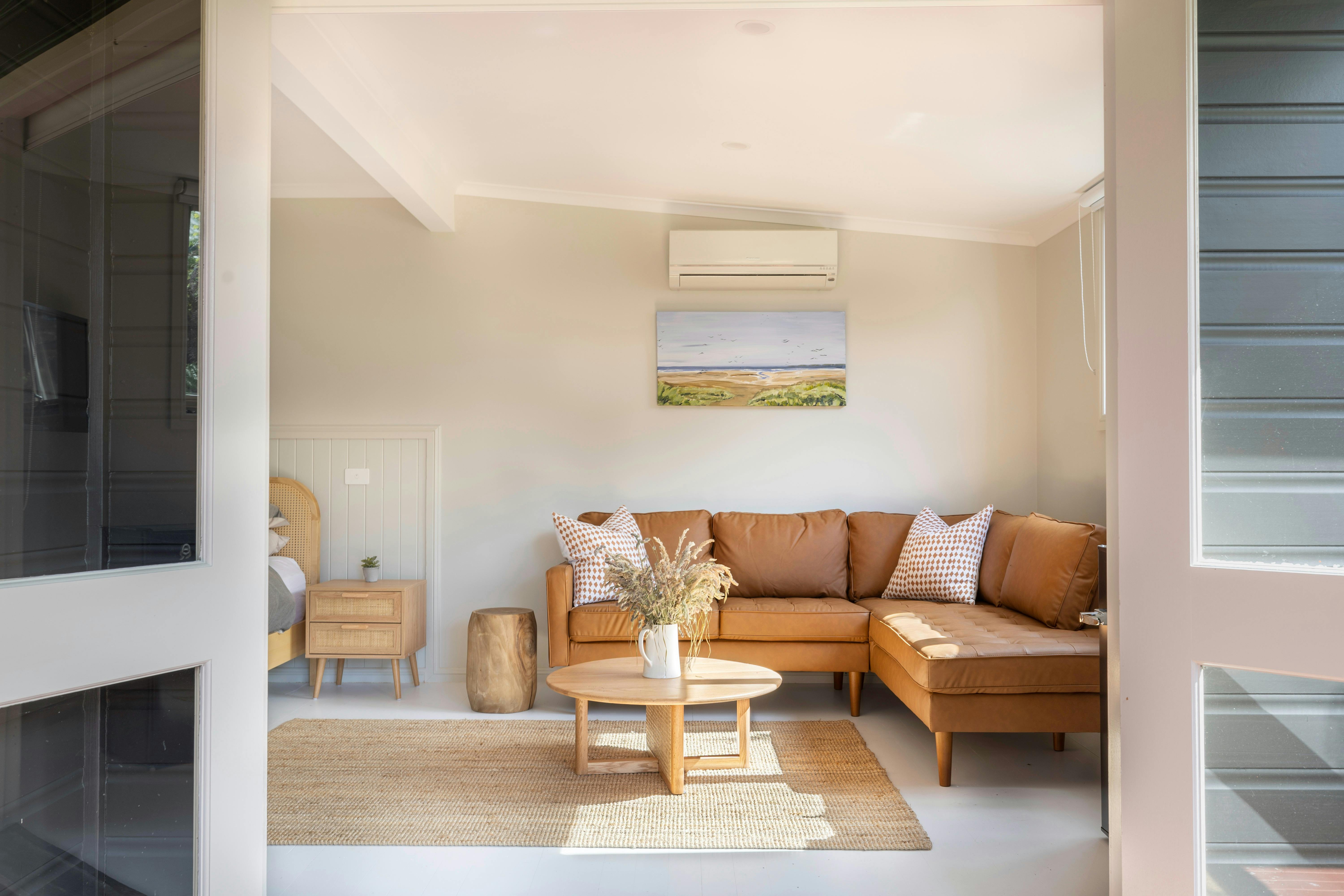 Birdie studio entrance & lounge space