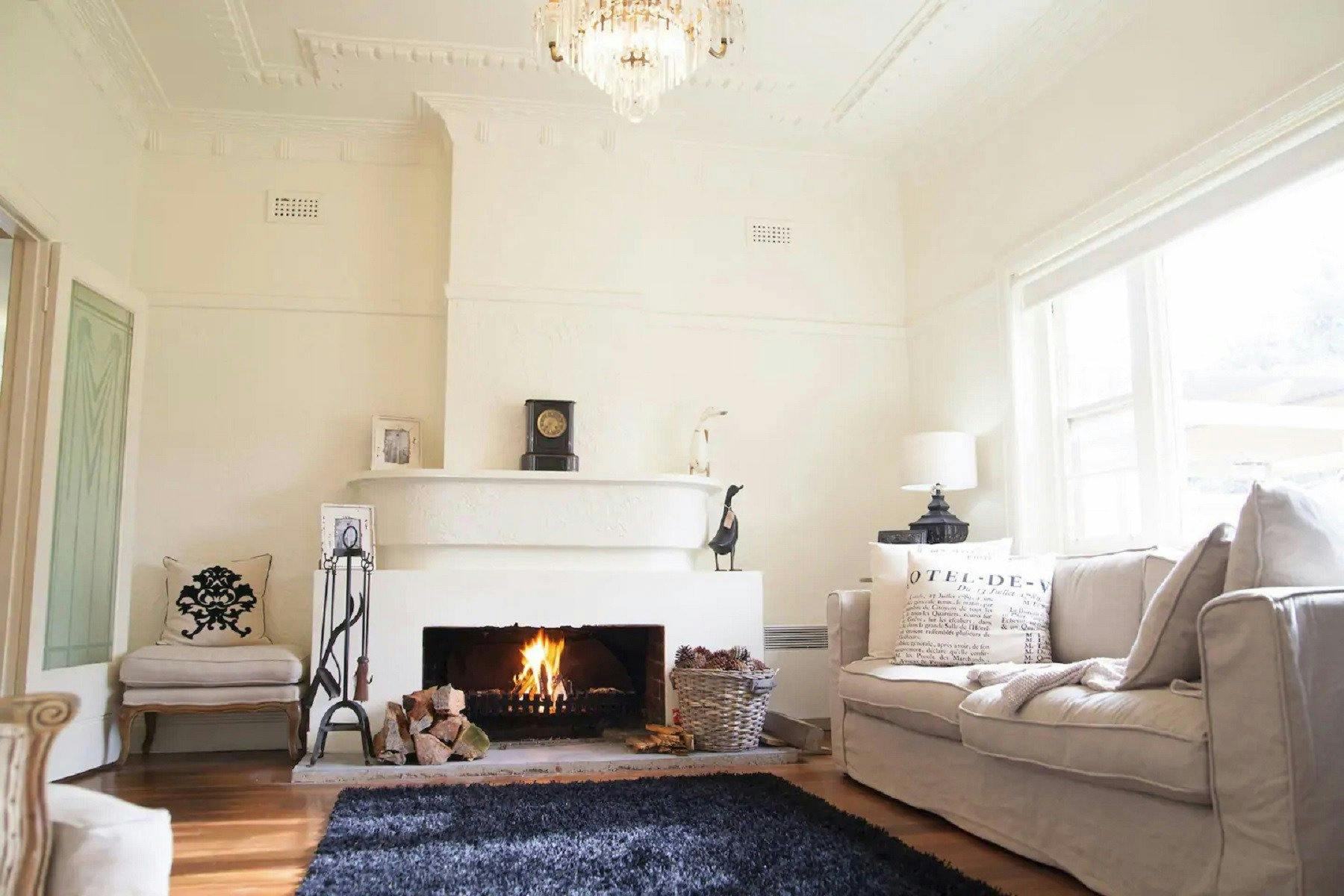 Provincial living room