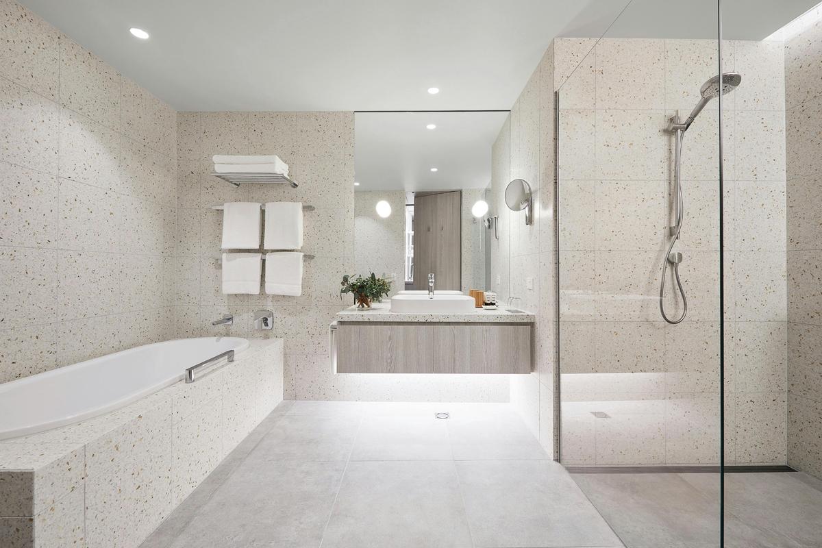 Bathroom Deluxe Ocean Corner Room