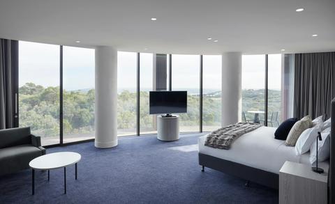 Bathroom Deluxe Ocean Corner Room