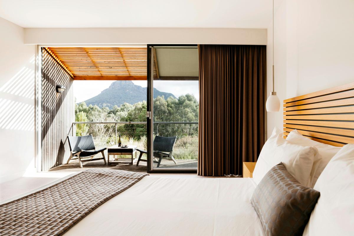 Mountain View Room Bedroom