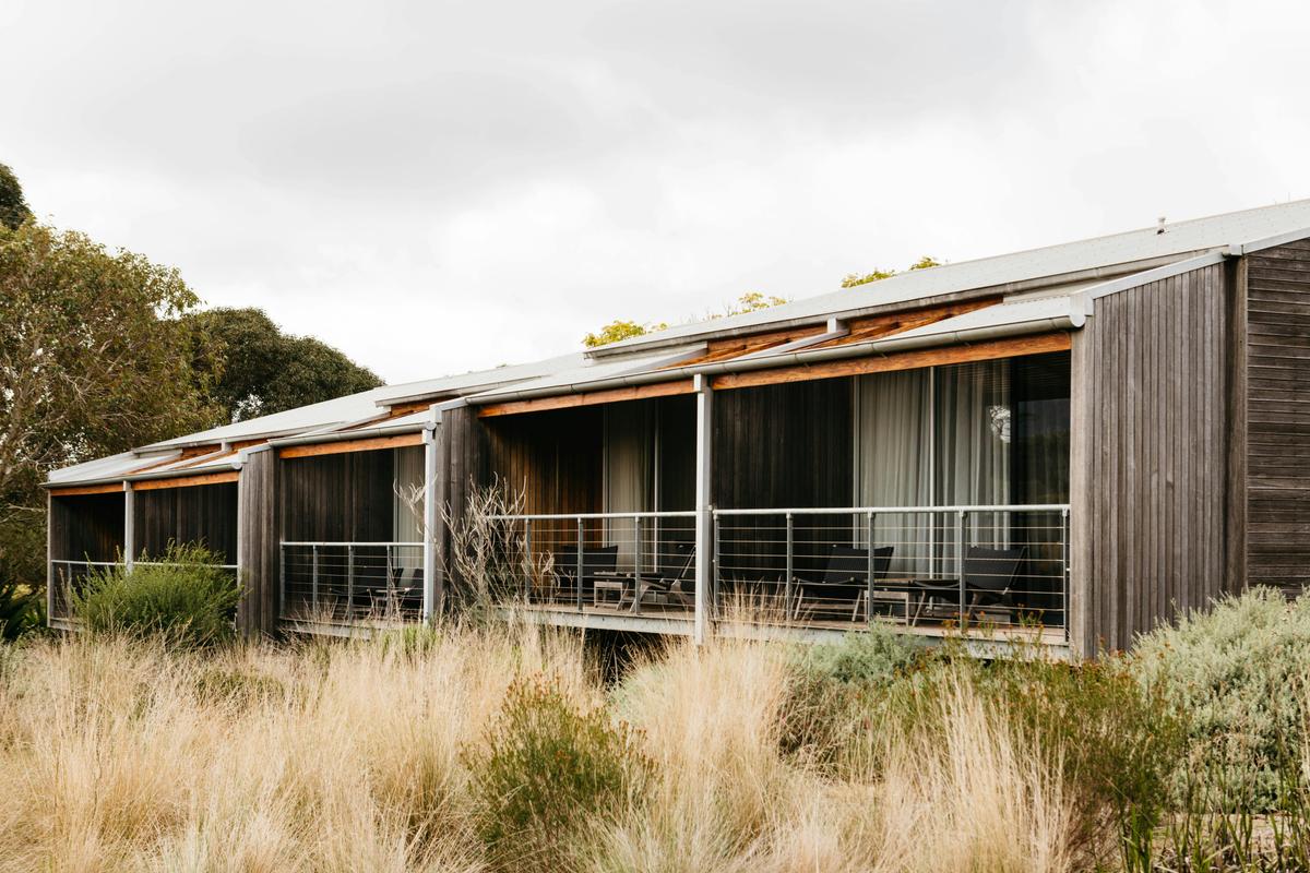 Deluxe Mountain View Room Exterior