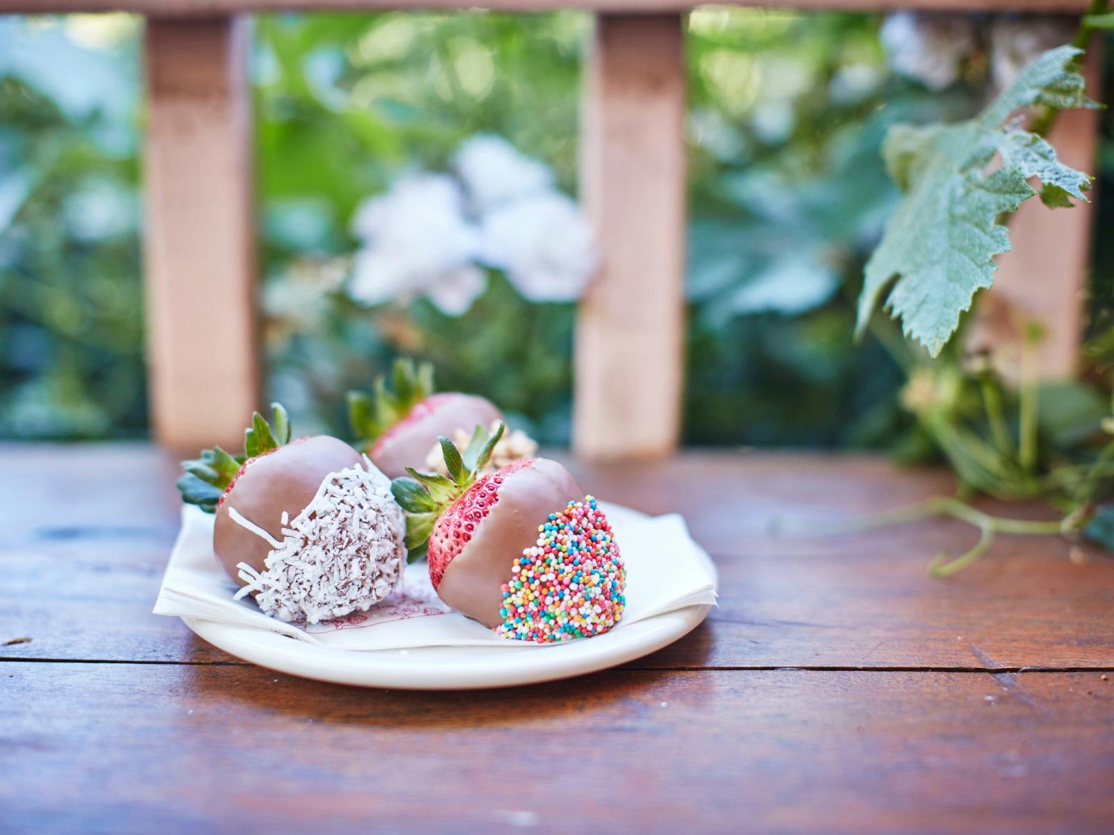 Chocolate Dipped Strawberries