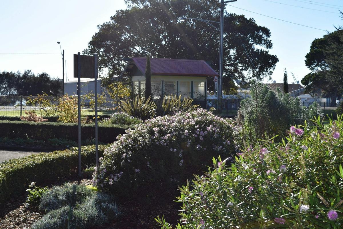 Gardens outlook