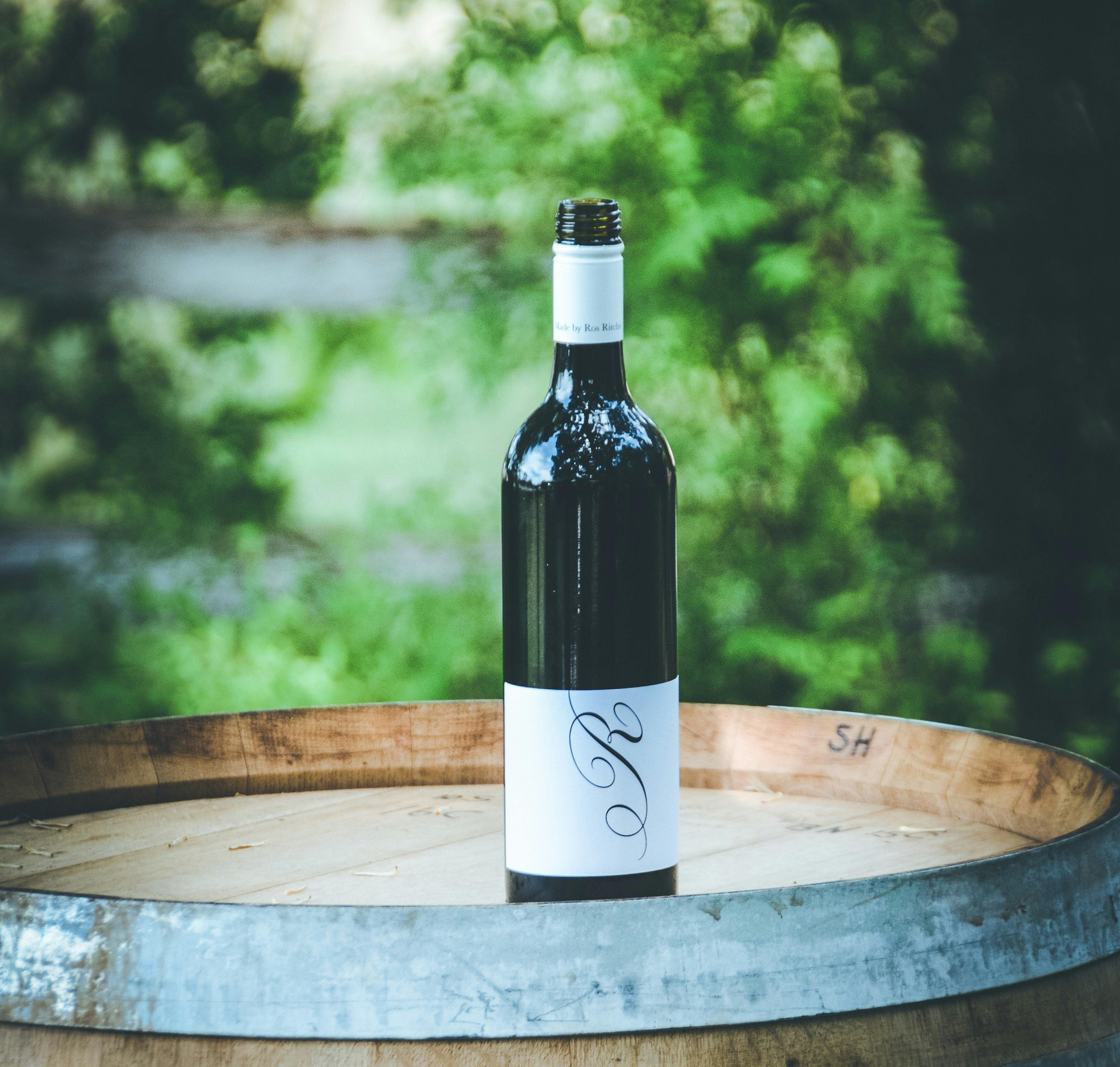 Enjoy the stunning surrounds of Ros Ritchie Wines Cellar Door at Magnolia House Mansfield