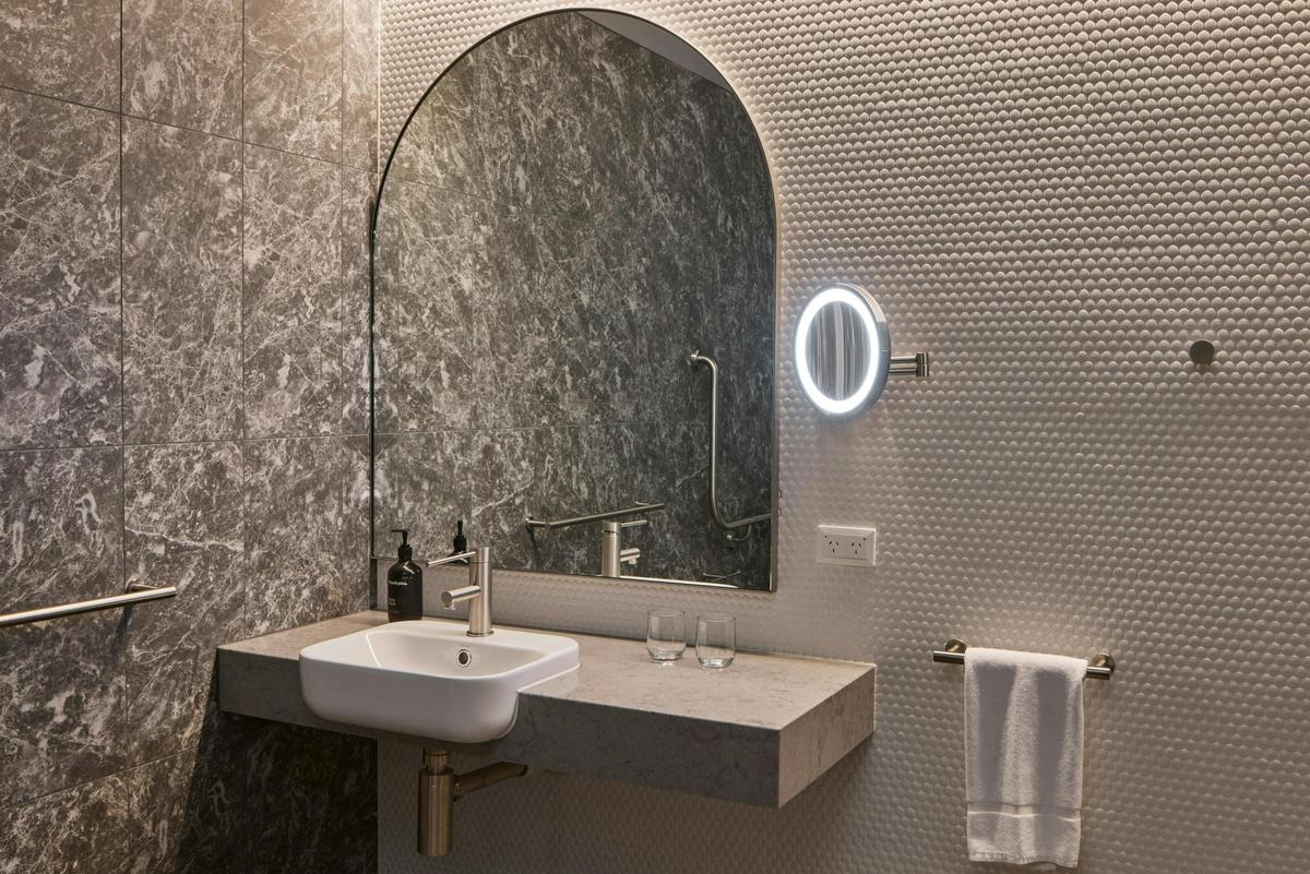 Accessible King Room