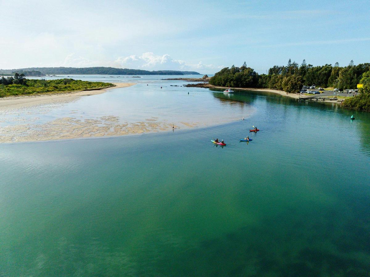 Kayaking at Mossy Point