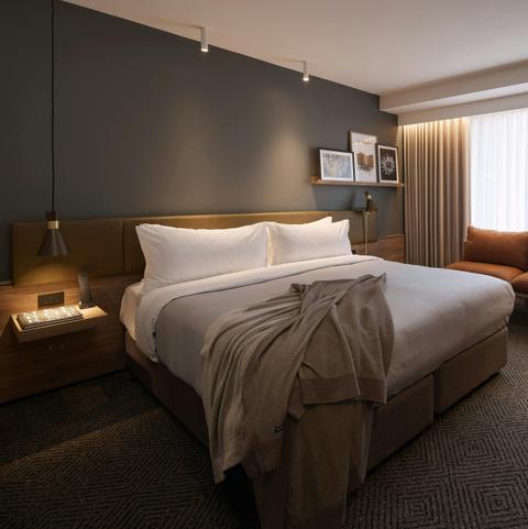 Rydges King Room