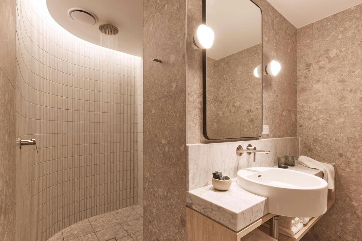 Rydges Superior Room