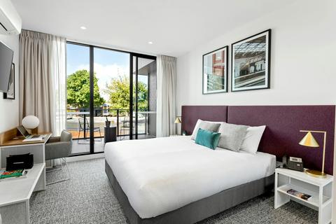 Quest Ballarat Station