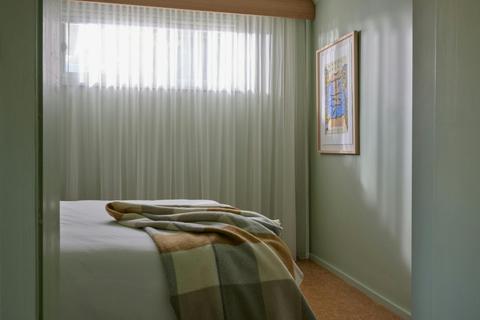 Second bedroom - Queen Room