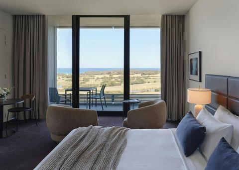 Premium Ocean View Family Room