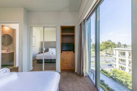 One Bedroom Apartment
