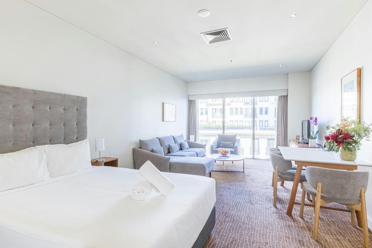 Studio Apartment