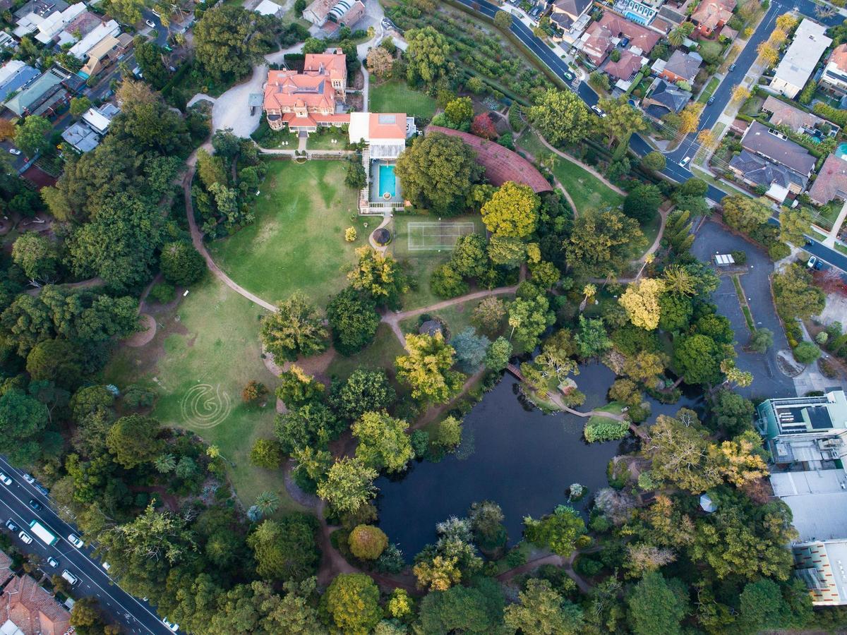 Rippon Lea Estate Gardens