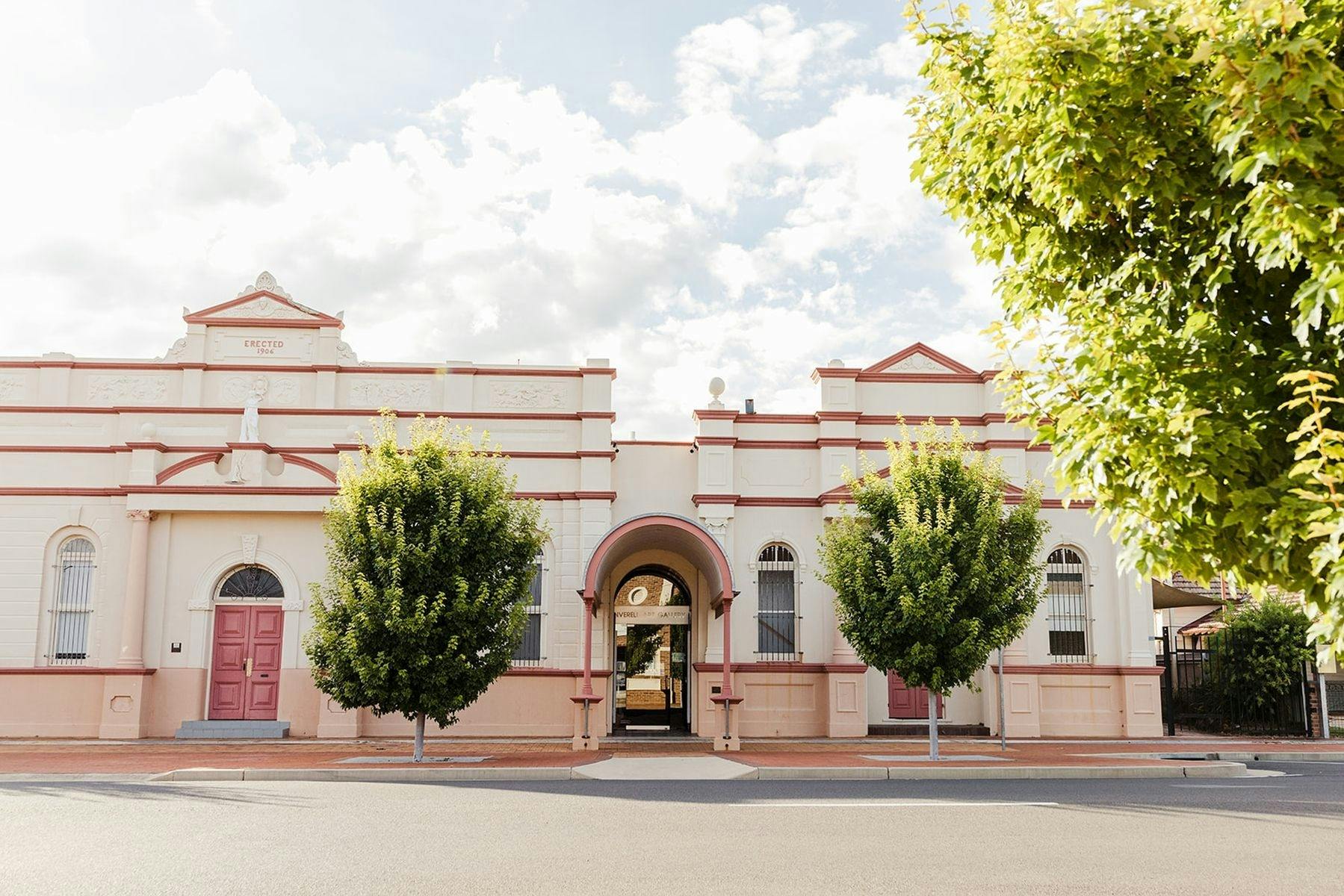 Inverell Art Gallery