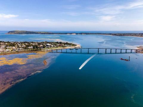 Phillip Island Helicopter Ride
