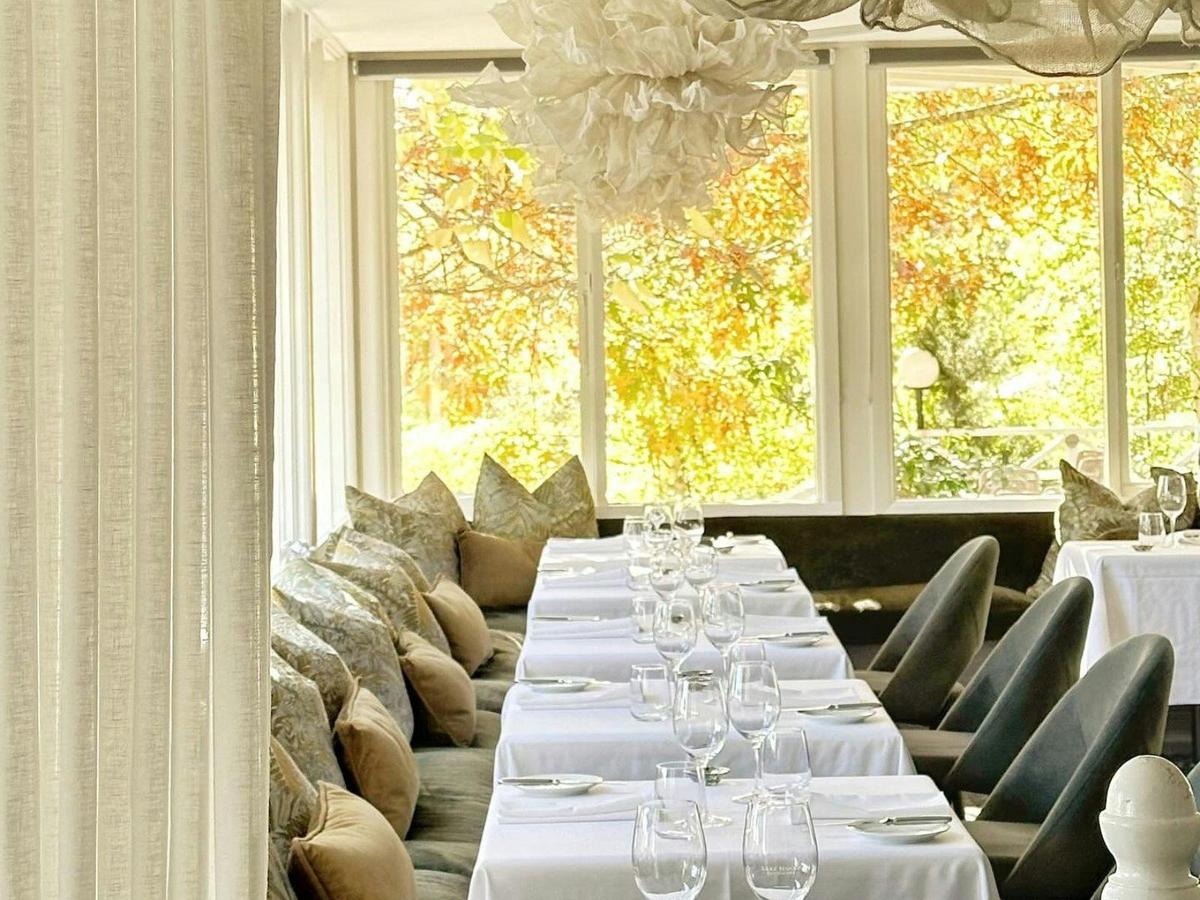 Heli Flight to Lake House Daylesford with R1