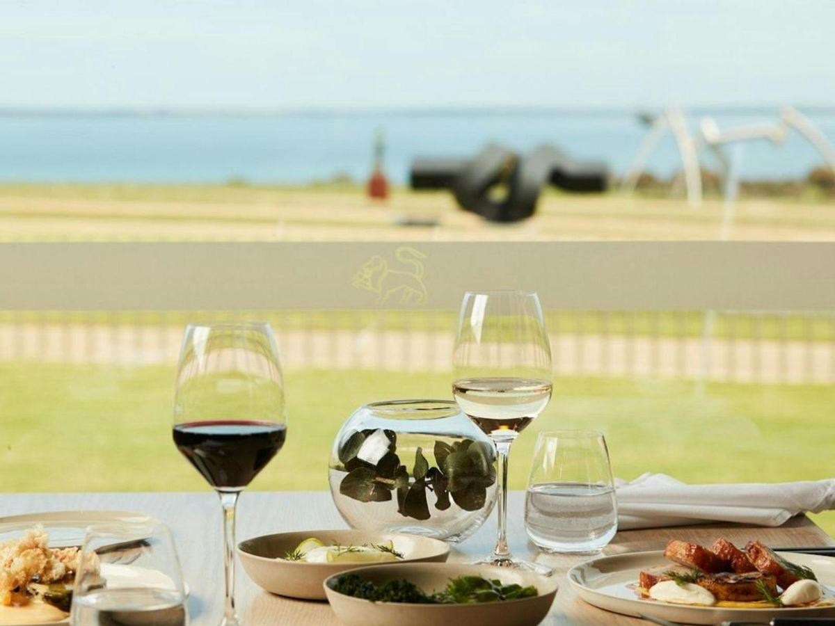 Helicopter Adventure to Pt Leo Estate with Rotor One