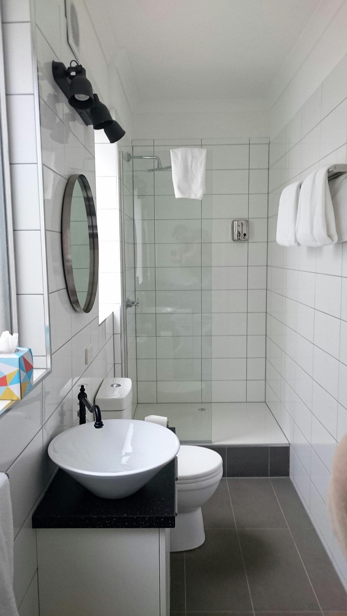 One Bedroom Deluxe Apartment