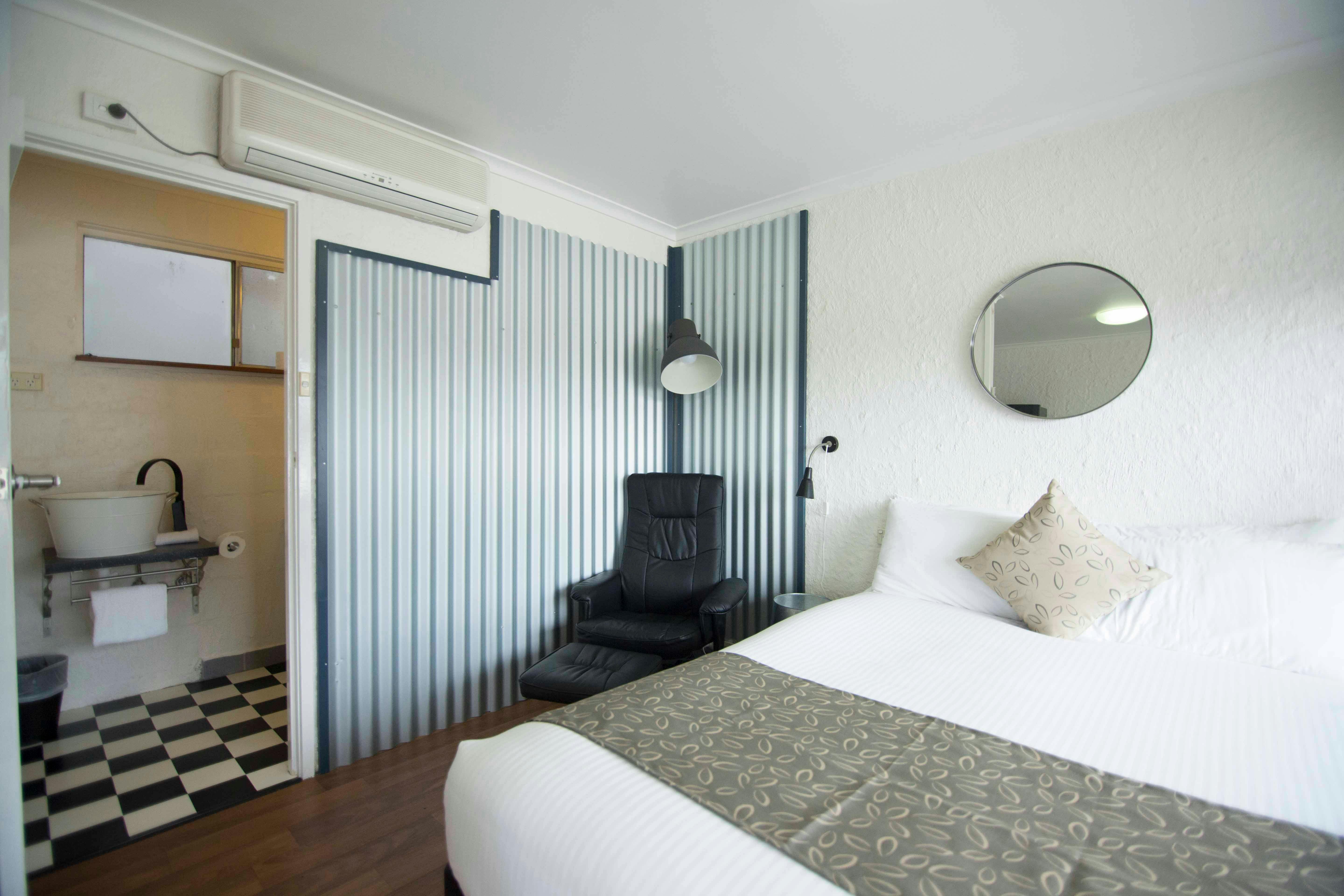 One Bedroom Standard