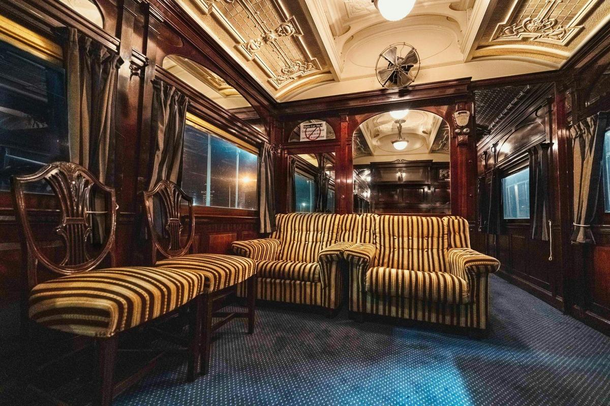 Yarra lounge